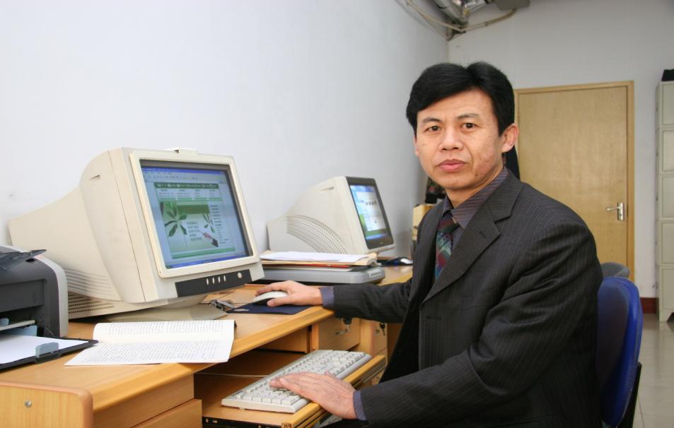 李恕廷